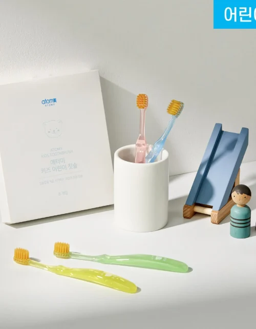 Дитяча зубна щітка Atomy (1 упаковка/8 шт.)